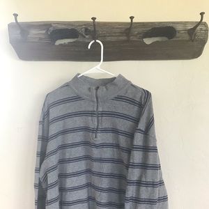 Long sleeve quarter zip